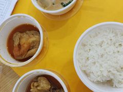 -老乡鸡(六安新加坡御苑店)