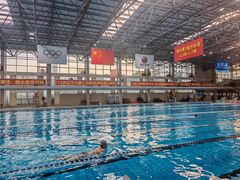 -奥冠体育华师附中恒温游泳馆