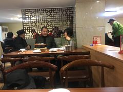 大堂-董厨煨汤馆(车站路店)
