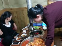 -亲昵春川鸡排(韩国美食街店)