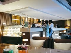 -广州中心皇冠假日酒店·汇点大堂吧