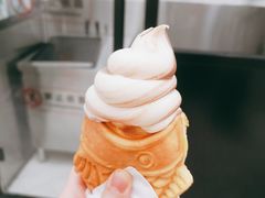 鱼饼冰淇淋-高力乐面包咖啡厅(西塔店)