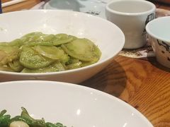 -黄泥岗·地道湖北菜(奥特莱斯店)