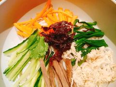 -云海肴·汽锅鸡·云南菜(天山百盛优客店)