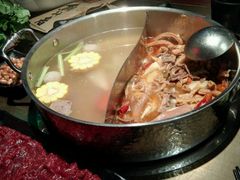 -左庭右院鲜牛肉火锅(新梅广场店)