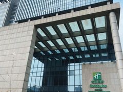 -上海虹桥西郊假日酒店