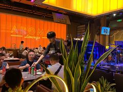 -洛缦音乐餐厅(工业展览馆万象城店)