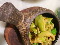 手撕茄子-佬麻雀·剁椒鱼头(京基KK One店)