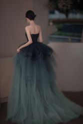 -艾米丽婚纱礼服