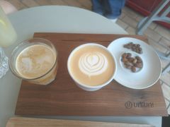 -UNI UNI(环亚凯瑟琳店)