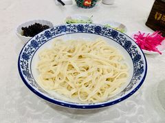老北京炸酱面-老浒记民俗酒楼(王府井店)