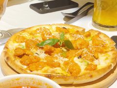 蜜鸡牛油果薄饼-俄士厨房(万松园店)