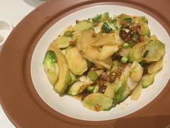-楚韵小镇·宜昌肥鱼(虹桥国际店)