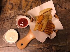 -HIGH FIVE哈福手工汉堡(桂林路店)