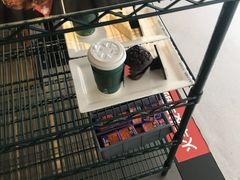 -麦当劳(汉口火车站候车室店)