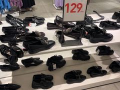 -ZARA(世贸天阶店)