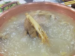 -朴小妹人参鸡汤火锅(长白山万达店)