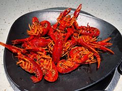 -沪小胖·小龙虾·蓝龙王(八佰伴店)