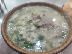 -王师一把抓羊肉泡馍(河东东街店)