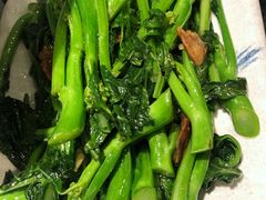 地鱼炒芥兰-正斗·港式粤菜(SKLP店)