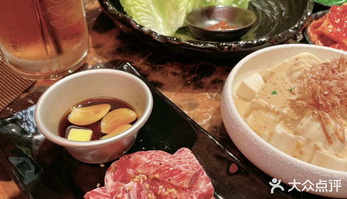 可吃到扶墙的日式烧肉，性价比超高 | 大阪·极·烧肉放题