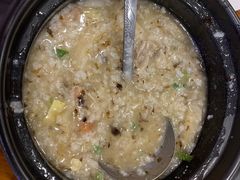 荔湾艇仔粥-澳门陈光记烧味饭店(南京德基广场店)