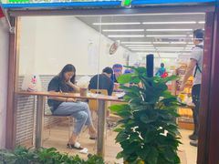 -全家便利店(莲花池东路店)