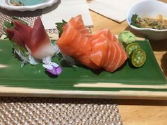 三文鱼刺身-活鳗饭·鹅肝范儿(高碑店店)