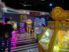 -星悦蓝海欢乐园(石路天虹店)