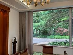 -上海怡沁园度假酒店