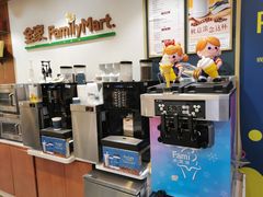 -全家便利店(秀沿路二店)