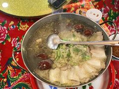 -闯关东东北农家菜(崂山石老人店)
