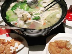 -越城记黑鱼煲(万达店)