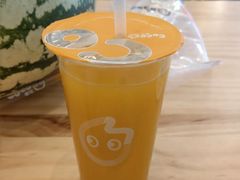 芒果绿茶-CoCo都可(美丽王国店)