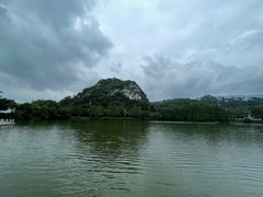 -星湖旅游景区七星岩