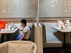 -必胜客(滨江店)