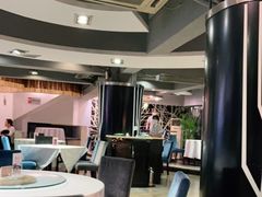 -琬苑鸽庄·川粤融合菜(解放碑总店)