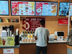 -南城香·饭香串香馄饨香(赵公口店)