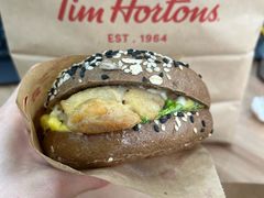 蛋香鸡腿肉贝果堡-Tims天好咖啡·贝果(东吴龙湖天街店)