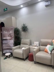 -进巍美甲美睫店
