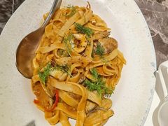 -LESCEDARS Brasserie Bistro香柏树