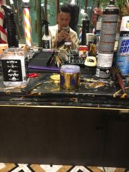 -TWOFACE双面理发馆