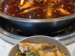 -肖肖酸萝卜鱼火锅(总店)