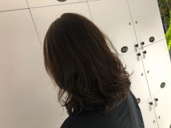 -卓梵美发·精品Salon