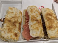 -高玛纳驴肉火烧(一世界店)