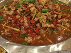 -兔行天下-鸿鹤鲜锅兔(中海国际店)