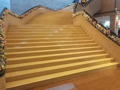 -上海静安昆仑大酒店