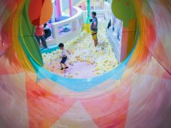 -动力星球家庭亲子游乐中心