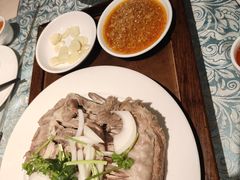 -巴扎美食·新疆菜·西域歌舞表演餐厅(新疆大厦店)