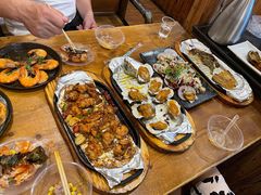 -老东镇啤酒屋海鲜加工·蒸汽海鲜·海鲜烧烤(台东店)